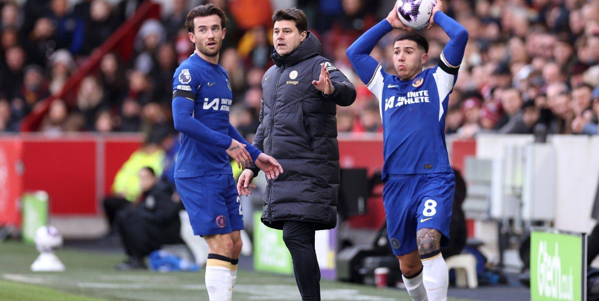 九游体育-切尔西教练压力巨大！，莱万多夫斯基遭遇十二持续失利观众掌声雷动的简单介绍