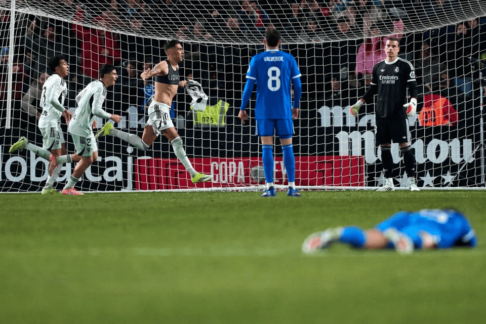 九游体育-关于塔图姆爆冷击败皇家马德里，比分优势明显引爆全场！的信息